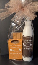 Load image into Gallery viewer, Suds & Softness Set (Oatmeal, Milk & Honey)